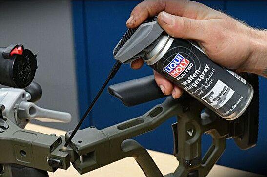Масло-спрей для оружия Liqui Moly GunTec Waffenpflege-Spray, 200 мл (4390)